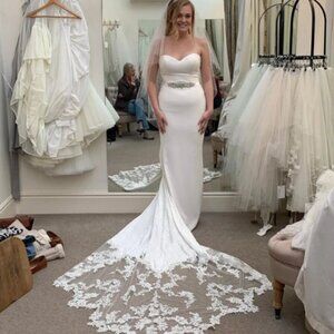 Enzoani larissa wedding dress